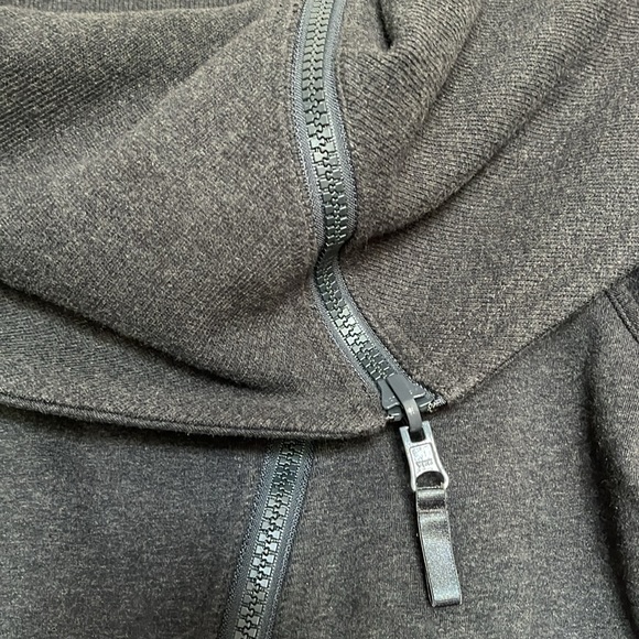 Lululemon Full Zip L/S Jacket, Grey, 6 - Picture 5 of 13